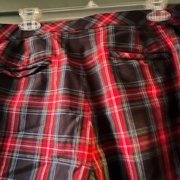 Festive JJill Cotton Blend Plaid Pants. - Picture 7 of 8